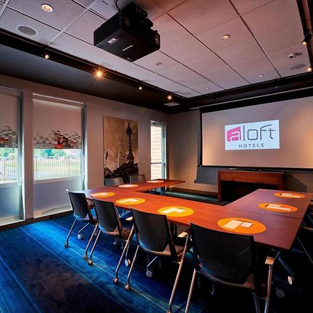 Aloft Cleveland Airport Hotel North Olmsted Eksteriør billede