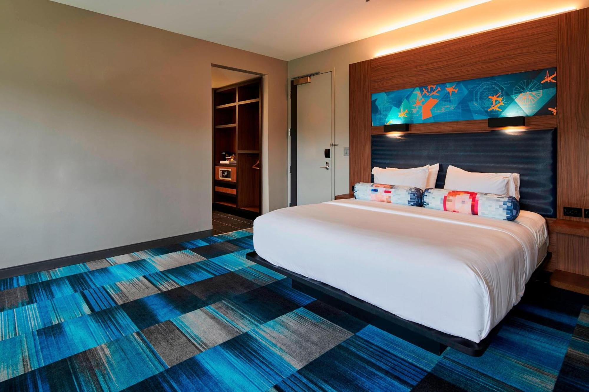 Aloft Cleveland Airport Hotel North Olmsted Eksteriør billede